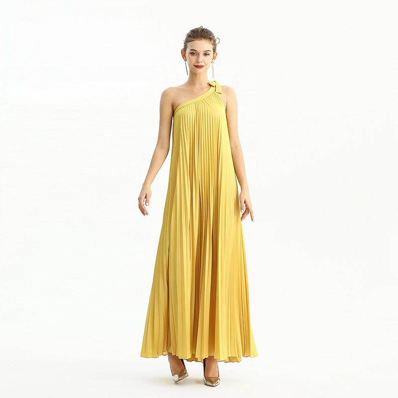 D204 Fall High Quality Fashion evening dress One Shoulder Strap Pleated dress Maxi Long Women Casual Party Dresses