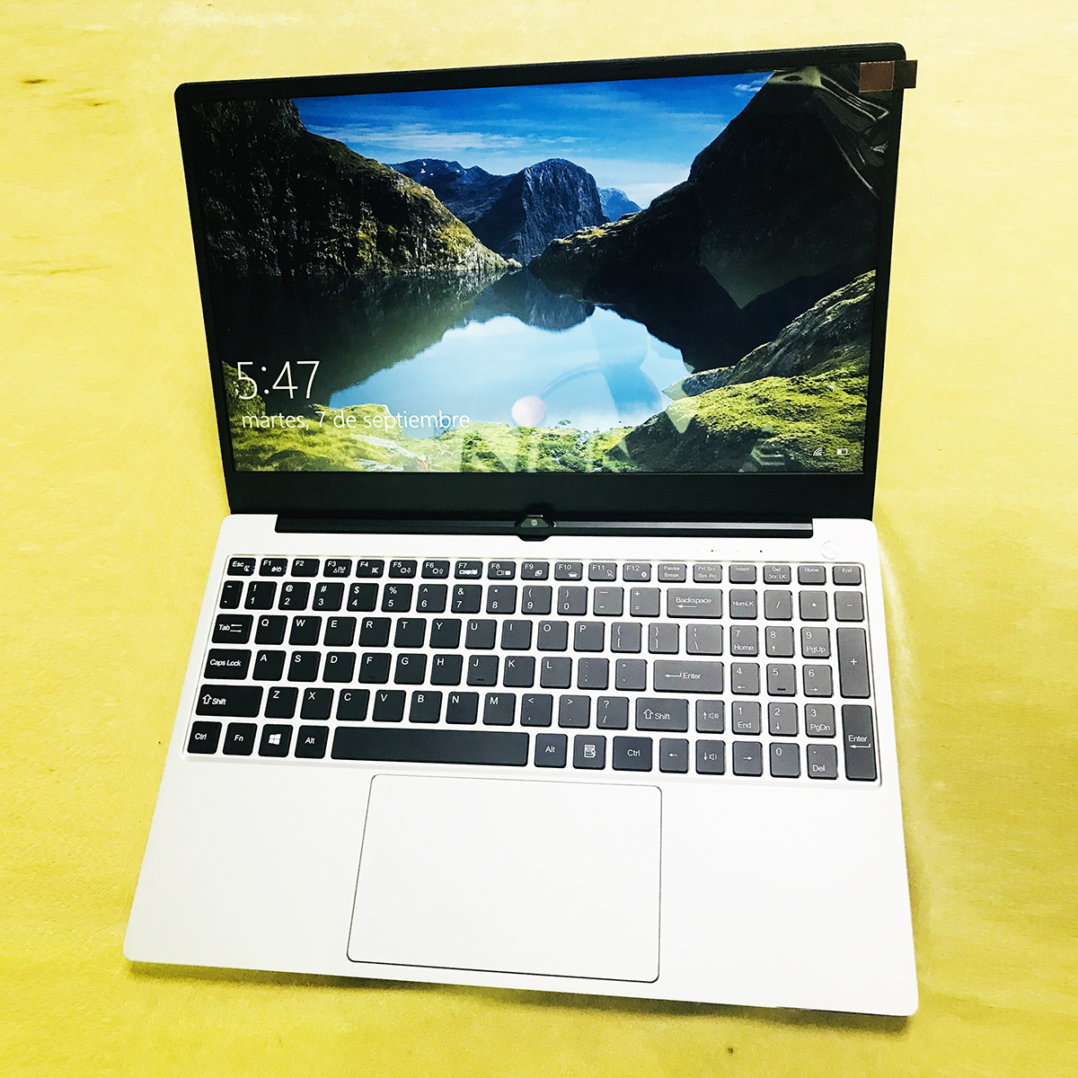 Customized 15.6 inch Notebook PC Computer for Flat Panel Detector use portable Laptop