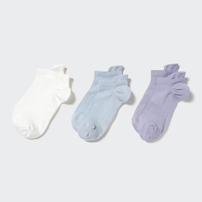 Sport Short Socks (3 Pairs) High-performance sports socks. Heel tabs make them easy to pull on or off.