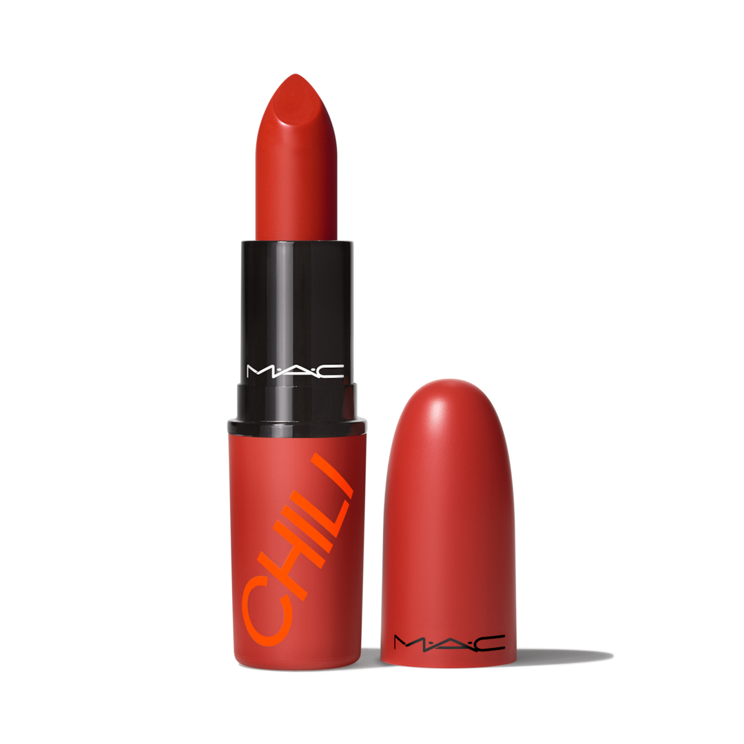 MATTE LIPSTICK / CHILI'S CREW-Our #1 Lipstick in the world featuring full-coverage, brick-red colour and a creamy matte finish that lasts for ten hours--3GM/0.1 OZ