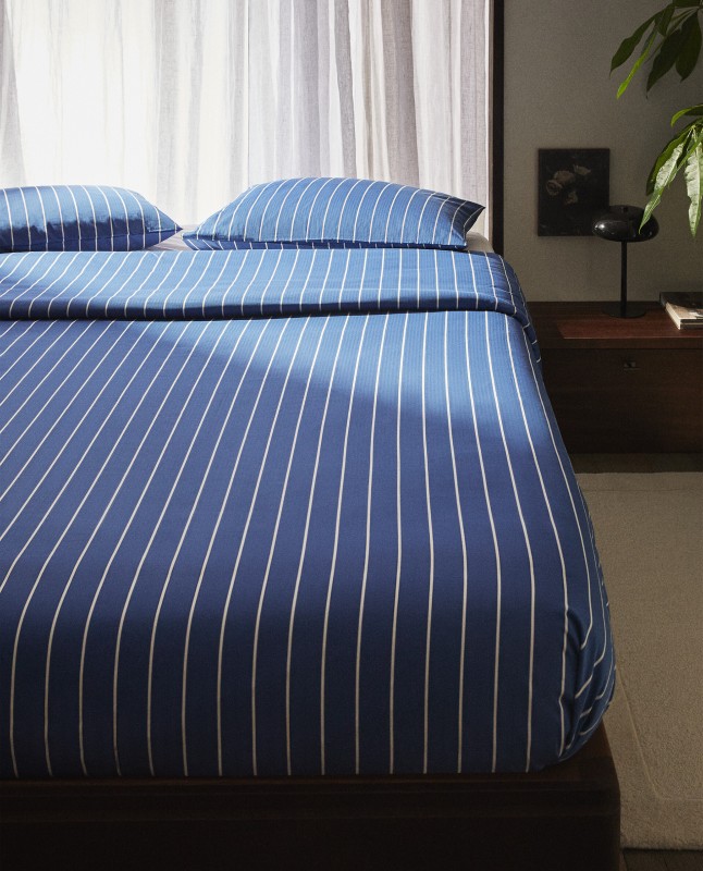 STRIPED DUVET COVER