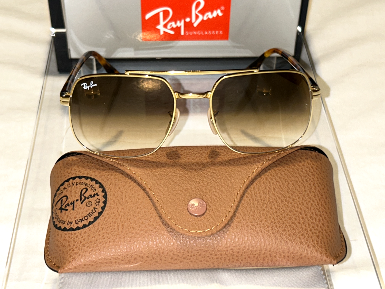 Ray-Ban Sunglasses RB3699 001/5 Gold Metal Unisex Frame Gradient Brown Lens NEW