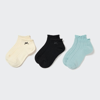 Short Socks 3 Pack Deodorizing feature for stay-fresh comfort. Knit socks made from special soft yarn.
