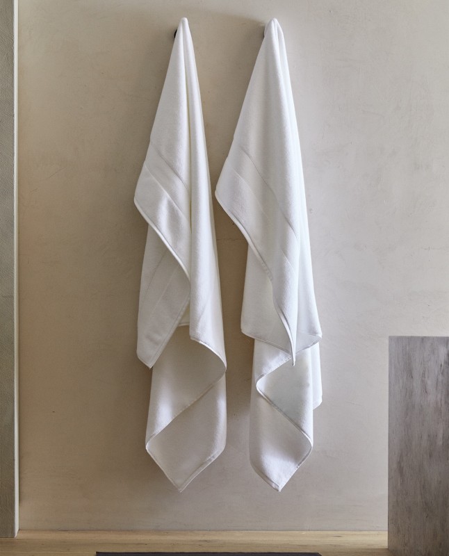 COMBED COTTON TOWEL
