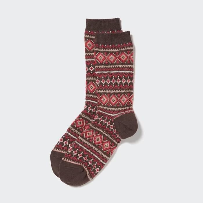 HEATTECH Socks Warm and toasty ‘HEATTECH’ packed with high-performance comfort features. Cozy Fair Isle pattern.