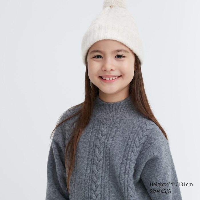HEATTECH Cable Knitted Cap Warm and cozy 'HEATTECH'. Cable knit adds a style accent.