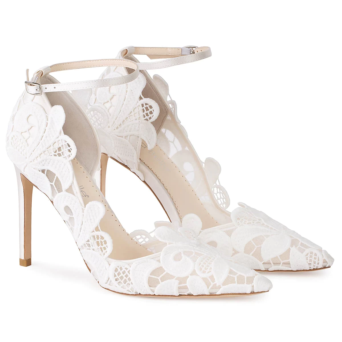 ODETTE Swan Lake Inspired Ivory lace Heels