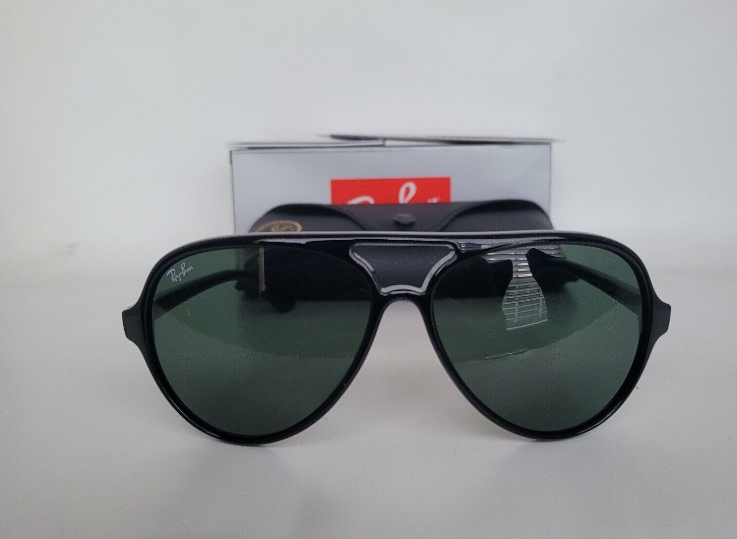 Ray-Ban RB4125 CATS 5000 Gloss Black 601 3N Classic Green G-15 Sunglasses