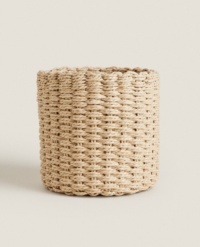 ROUND RATTAN BASKET